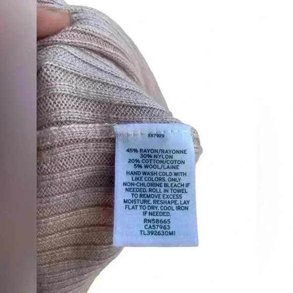 LEITH women’s pink cardigan size Small beautiful used in like new condition - Picture 4 of 6